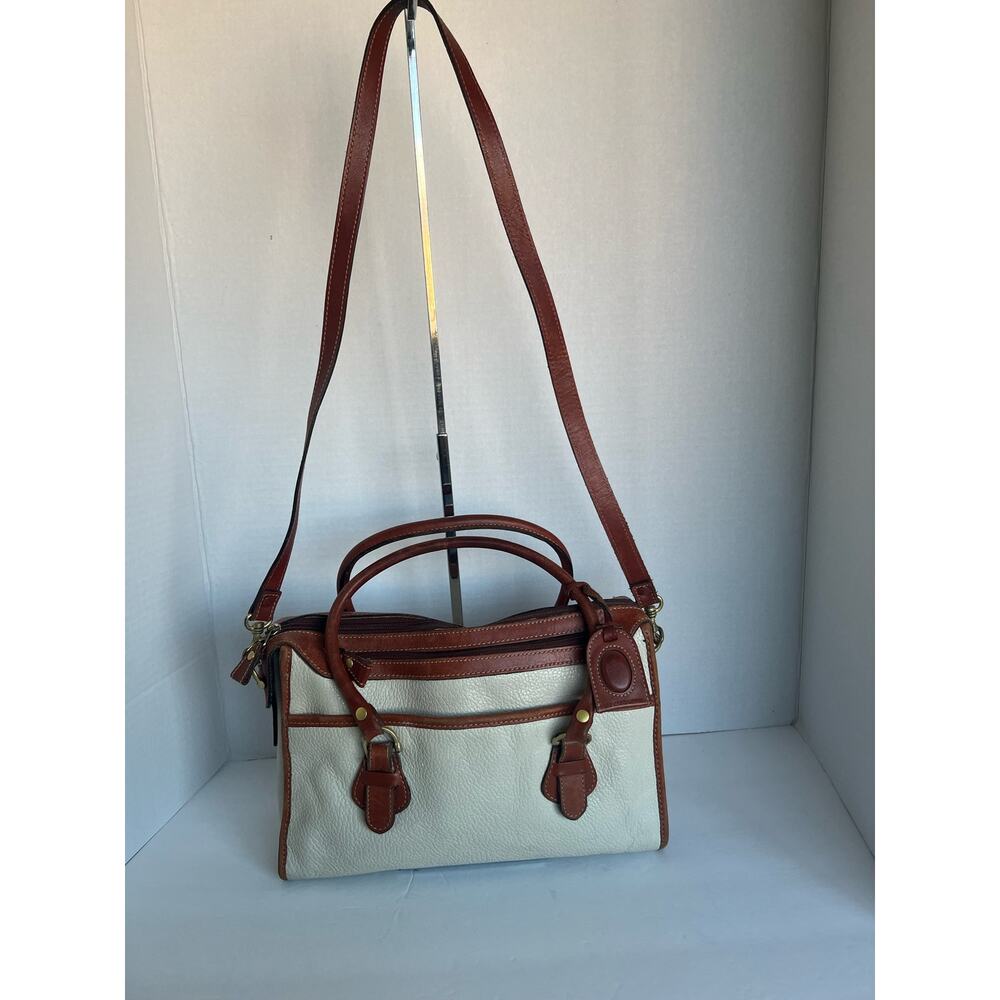 VTG Liz Claiborne Leather‎ and Co. Cream Brown Pebble Leather Shoulder Handbag